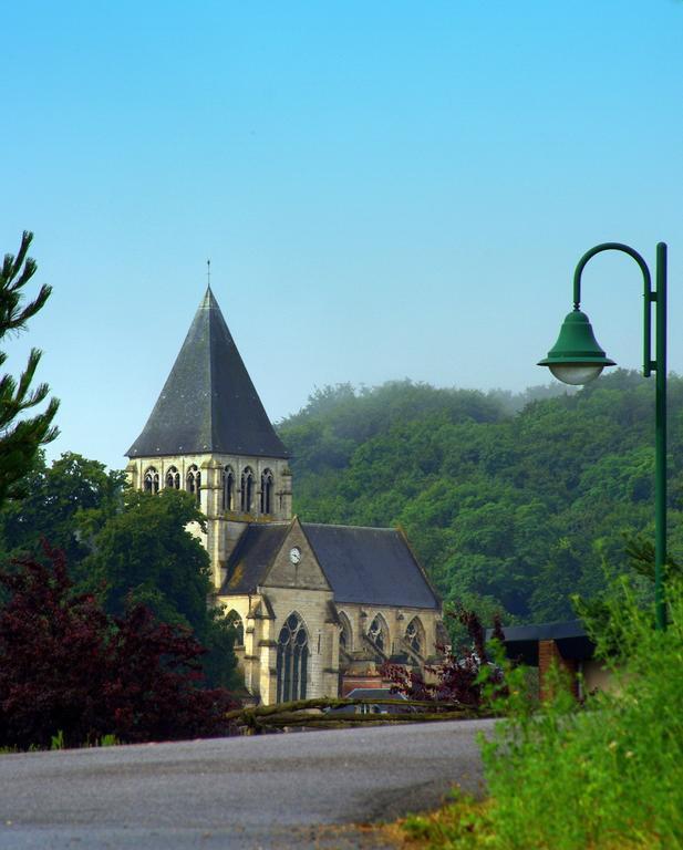 Akena De Clermont-creil Hotel