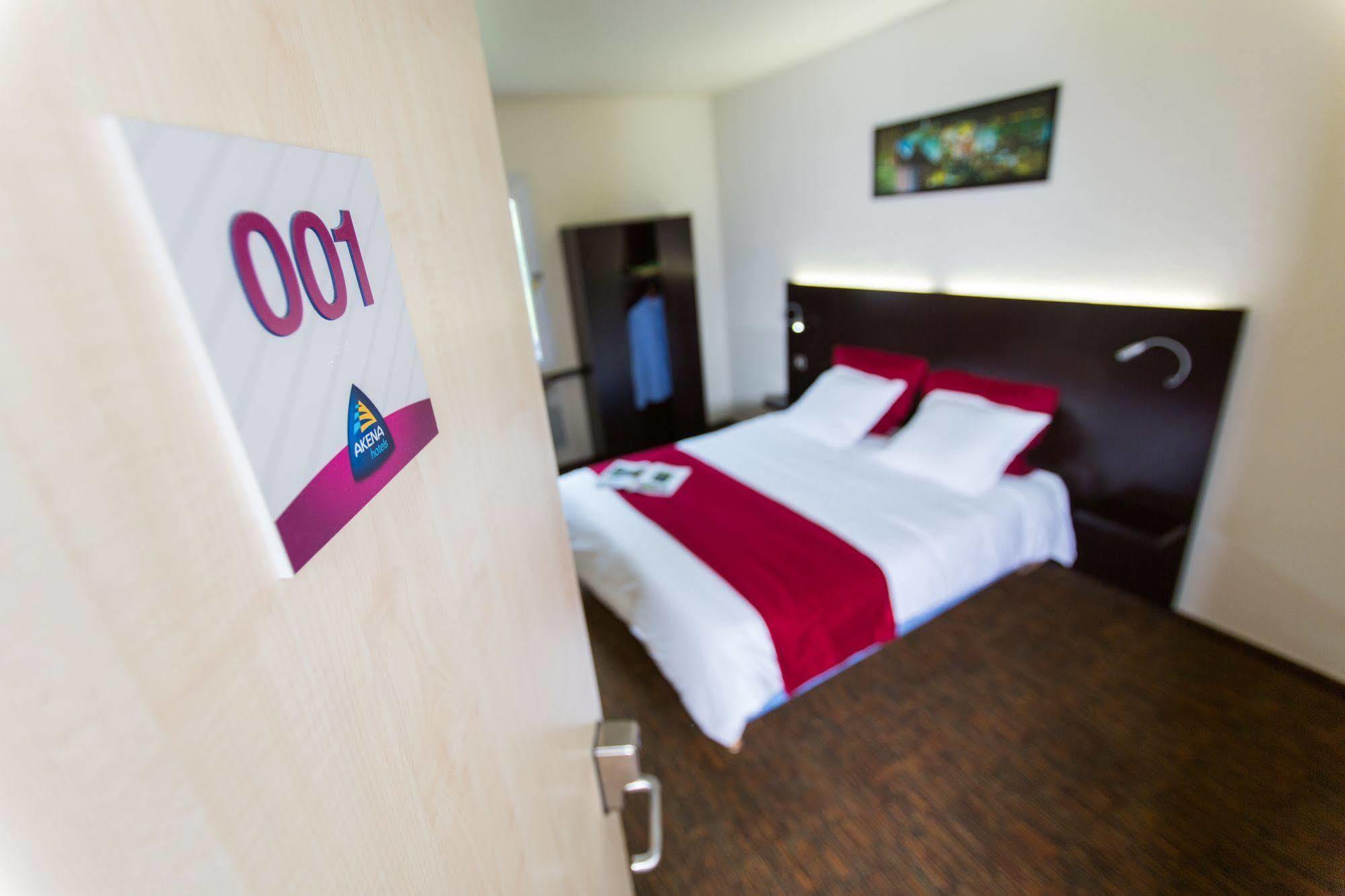 Hotel Akena De Clermont-creil 2*